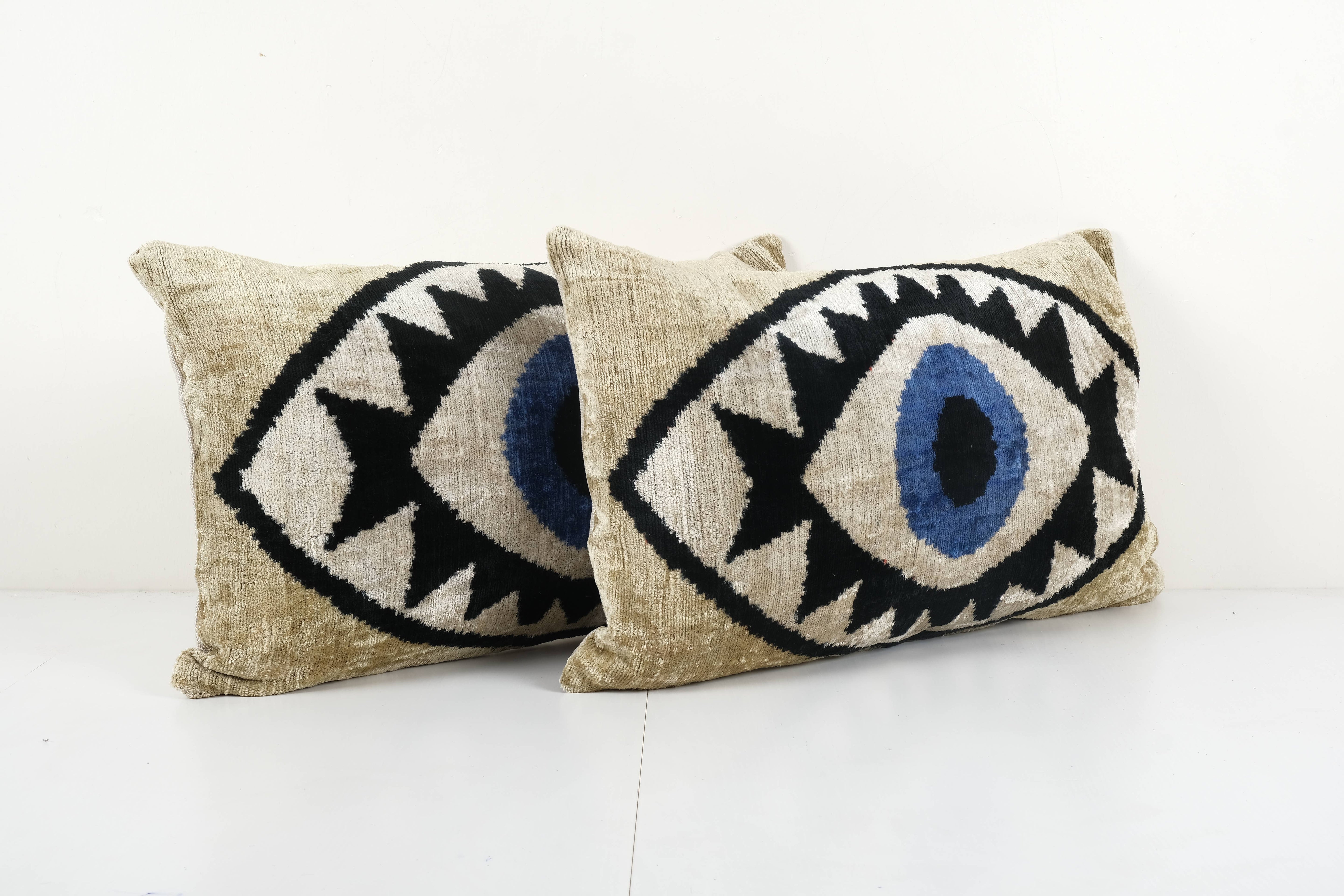 Silk Ikat Velvet Pillow Cover Set of 2 | 15'' x 24''