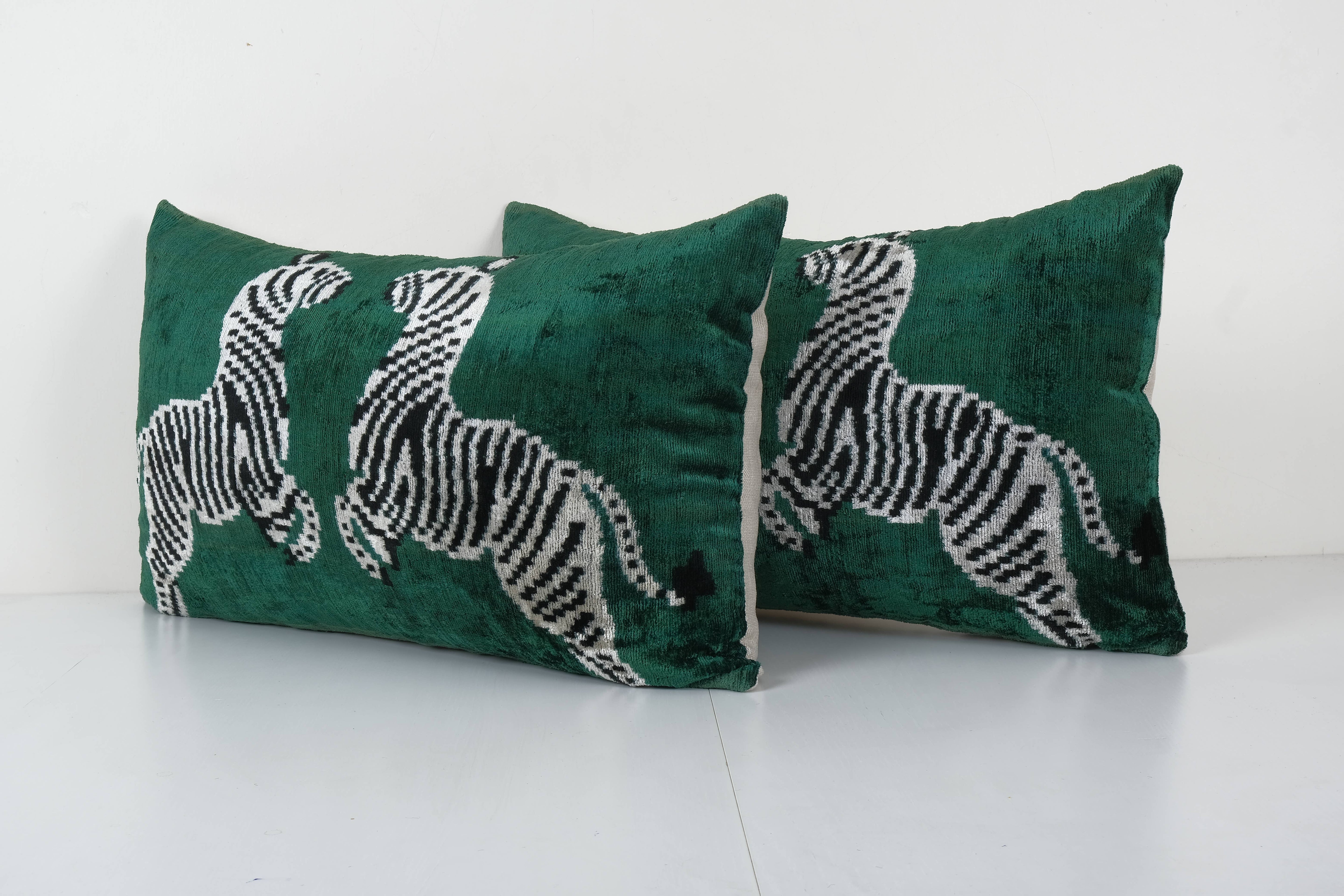 Silk Ikat Velvet Pillow Cover Set of 2 | 16'' x 24''
