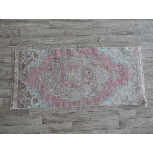 Vintage Oushak Rug 17'' x 37''