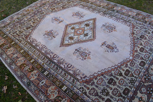 Vintage Oushak Rug 6'8'' x 9'4''