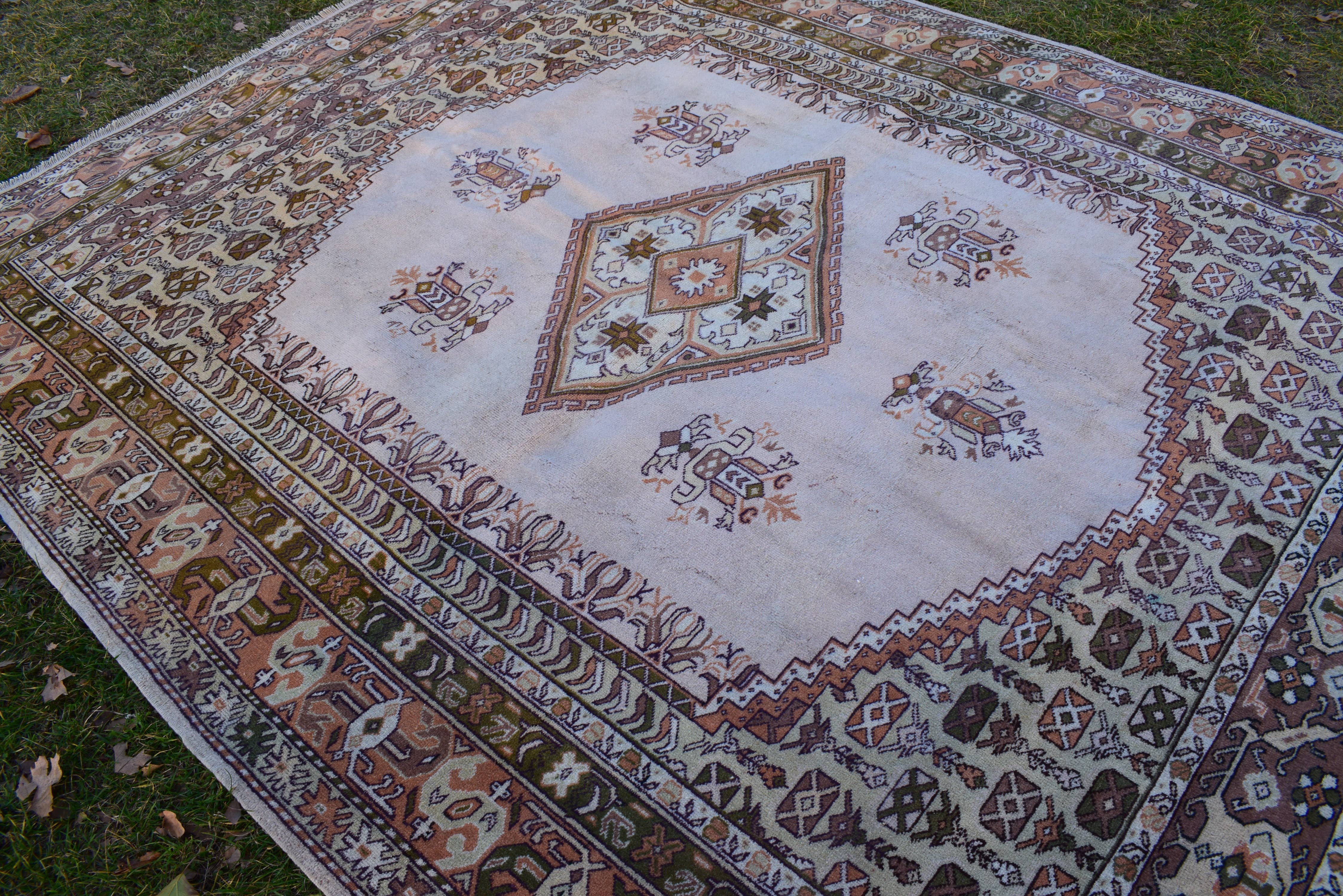 Vintage Oushak Rug 6'8'' x 9'4''