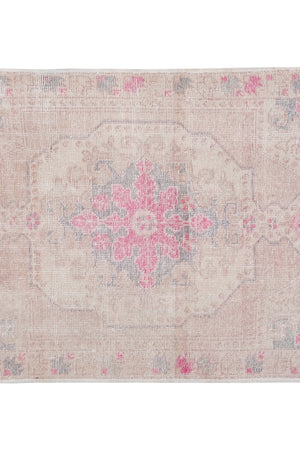 Vintage Turkish Rug 4'3'' x 7'3''
