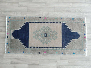 Vintage Oushak Rug 17'' x 37''