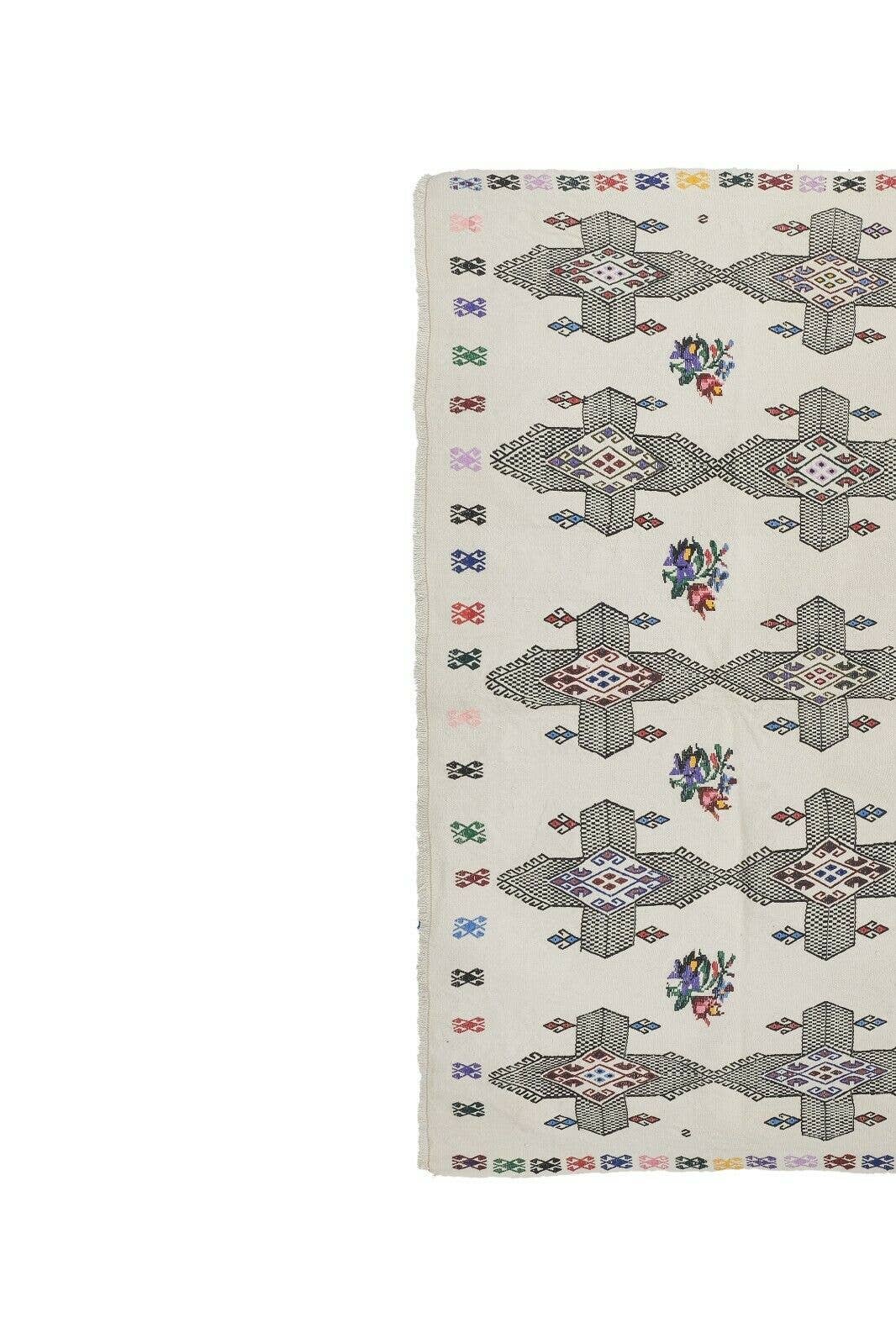 Vintage Turkish Kilim Rug 5'11'' x 7'5''