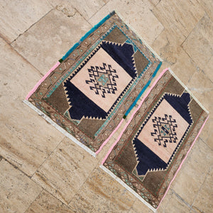 Vintage Turkish Yastik Rugs Set of 2 | 20'' x 32''