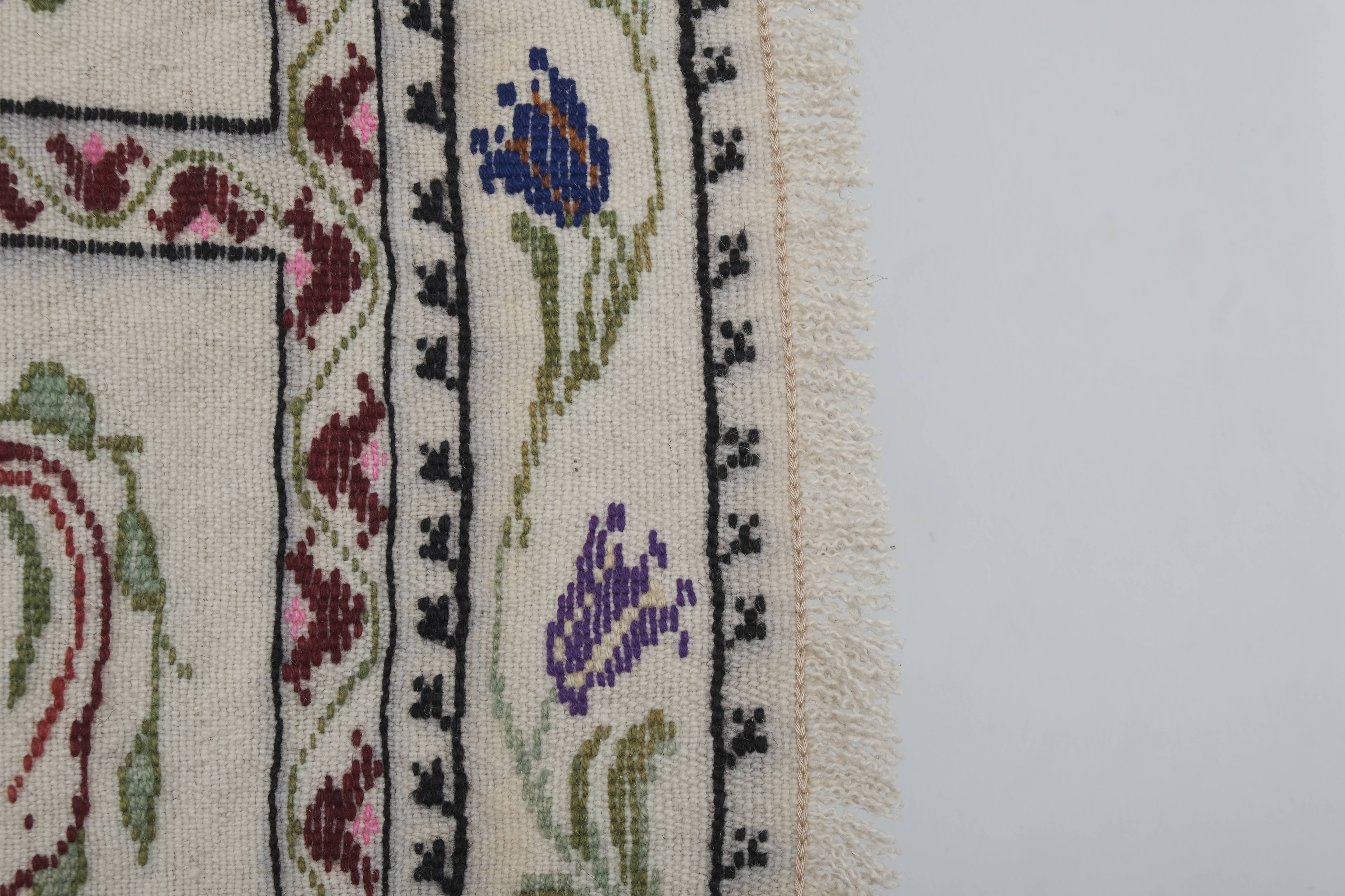 Vintage Turkish Kilim Rug 46'' x 49''