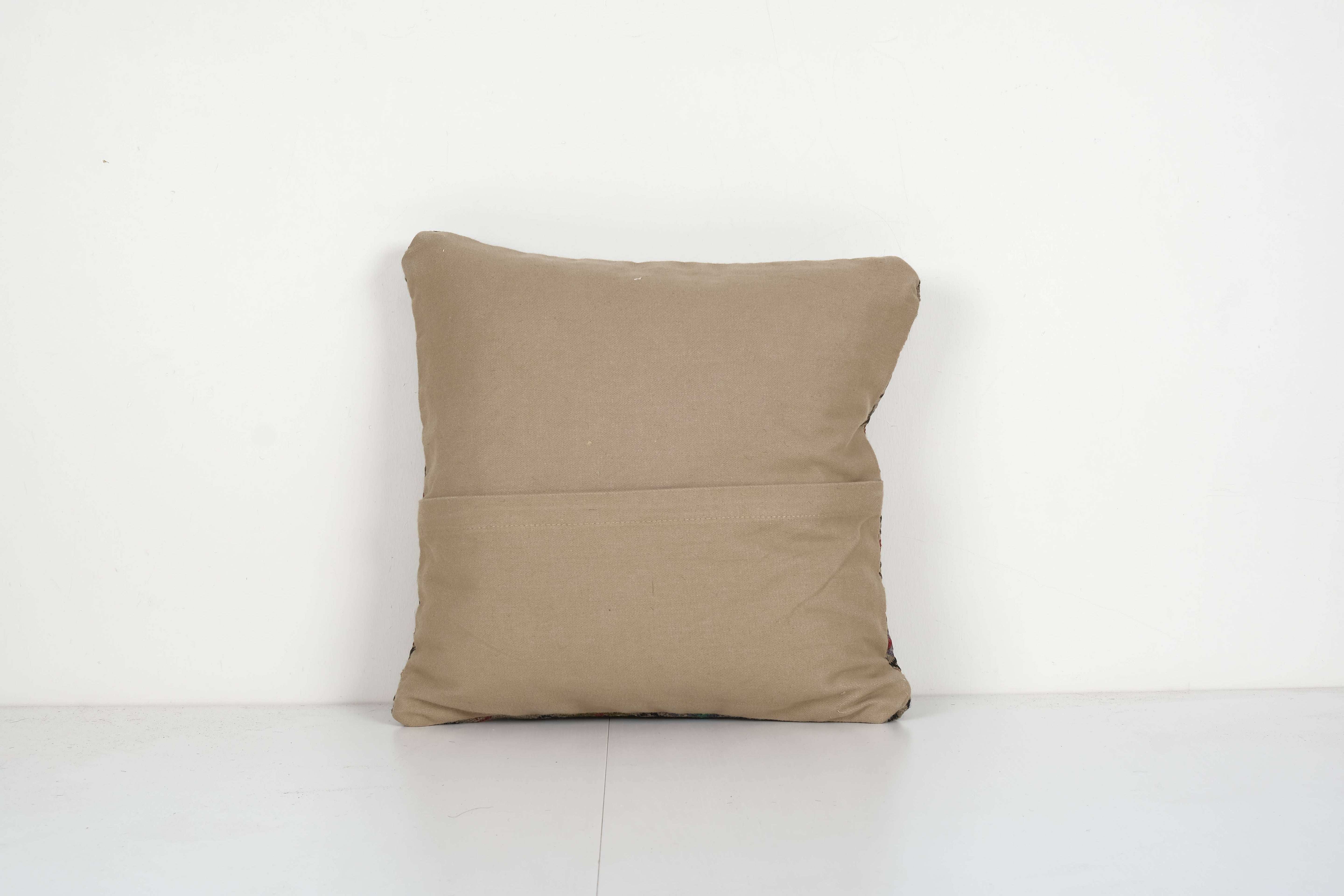 Kilim Pillow Cover | 17'' x 17''
