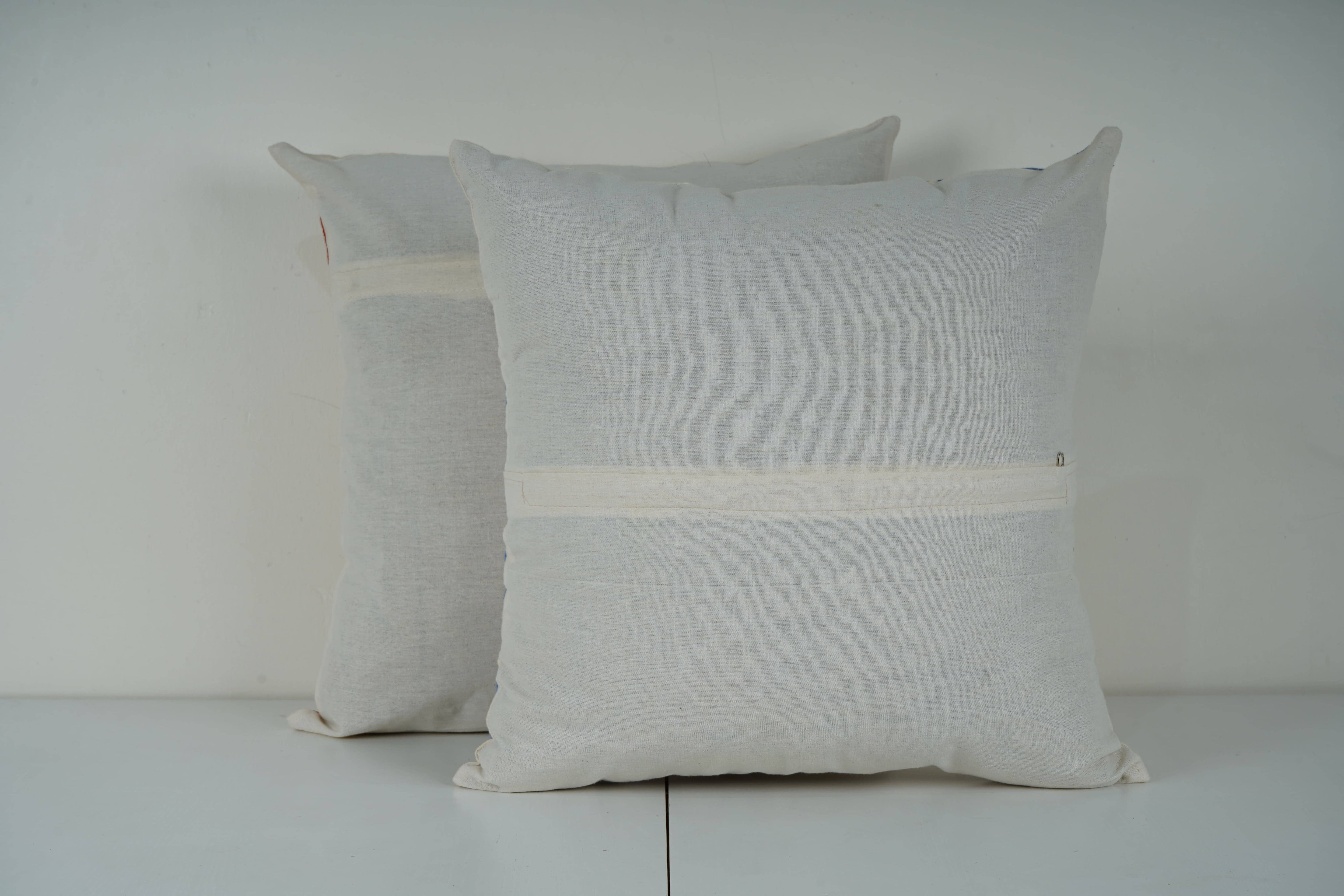 Turtle Suzani Pillow Cover | 19'' x 19''