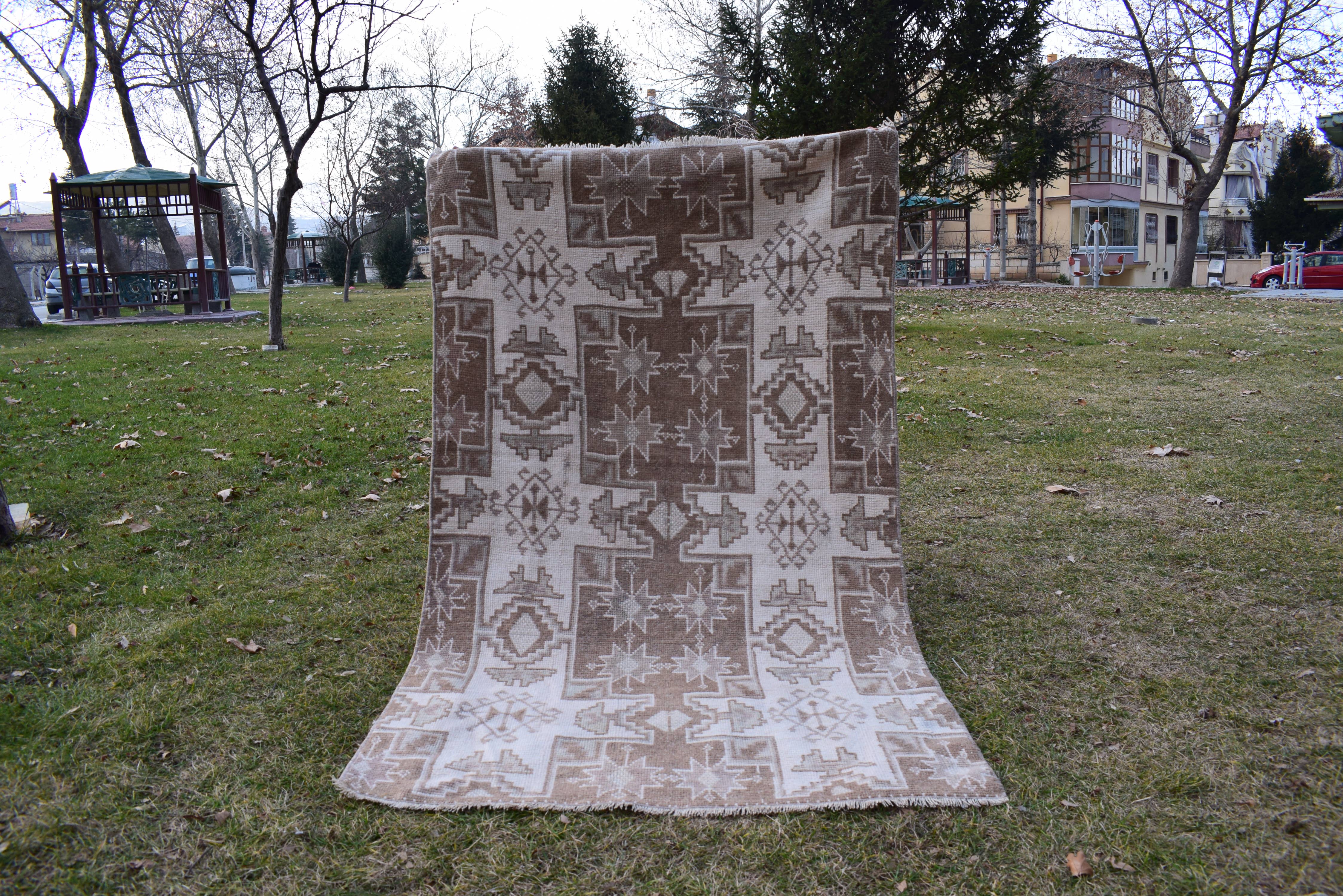 Vintage Oushak Rug 3'8'' x 6'3''