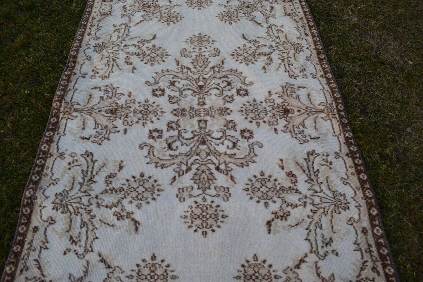 Vintage Turkish Rug 3'10'' x 7'1''