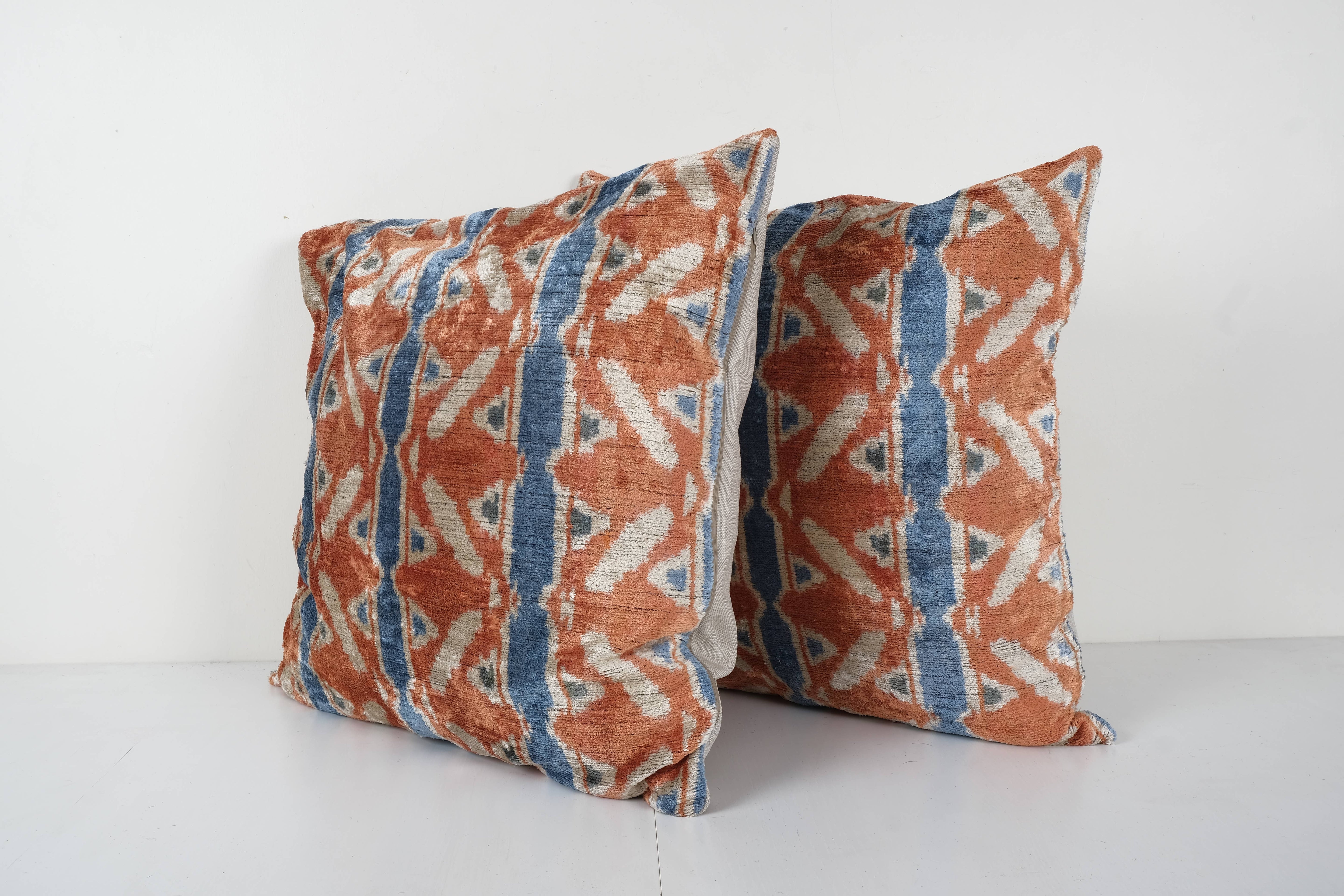 Silk Ikat Velvet Pillow Cover Set of 2 | 24'' x 24''