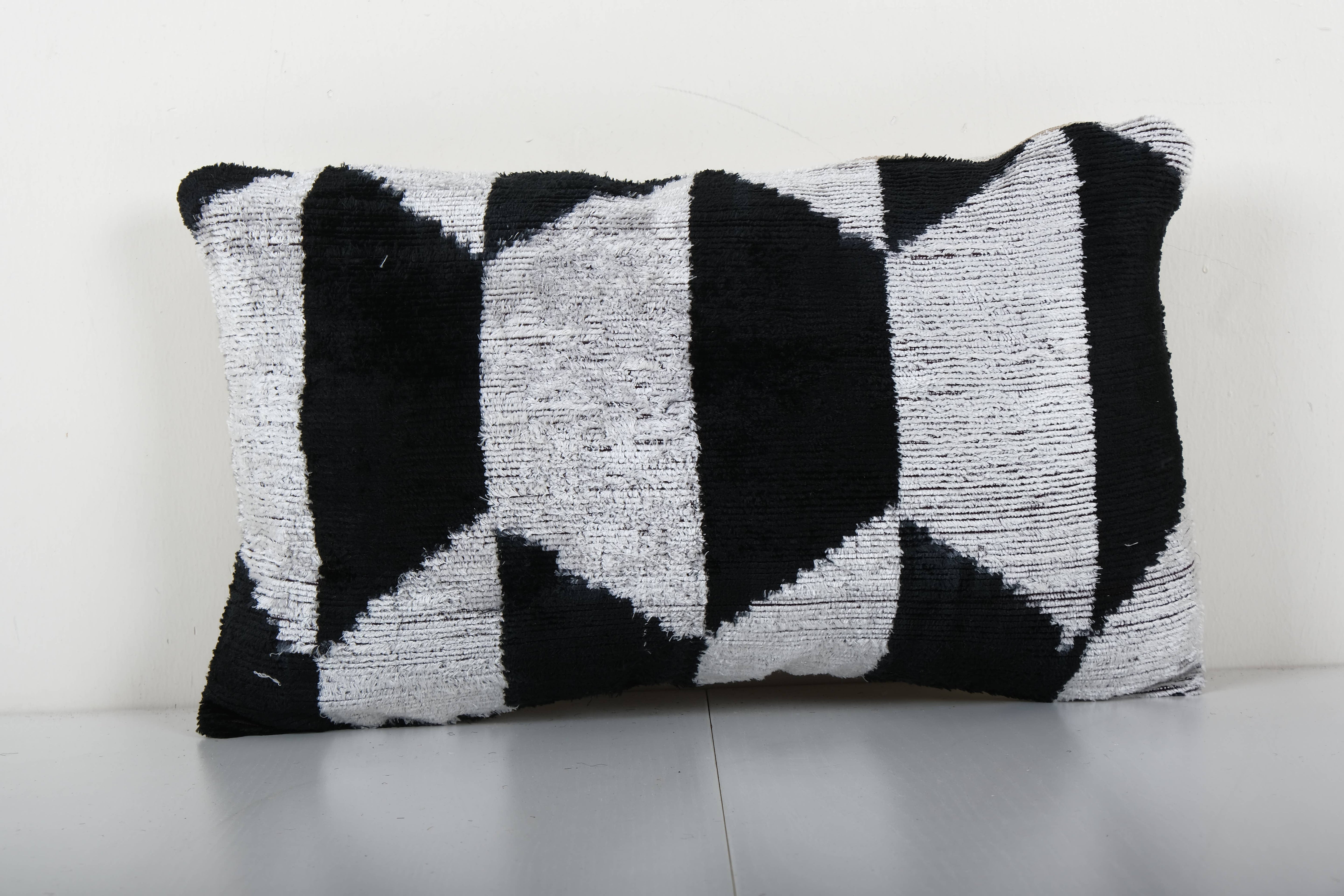 Silk Ikat Velvet Pillow Cover | 9'' x 16''