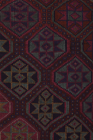 Vintage Turkish Kilim Rug 5'9'' x 8'3''