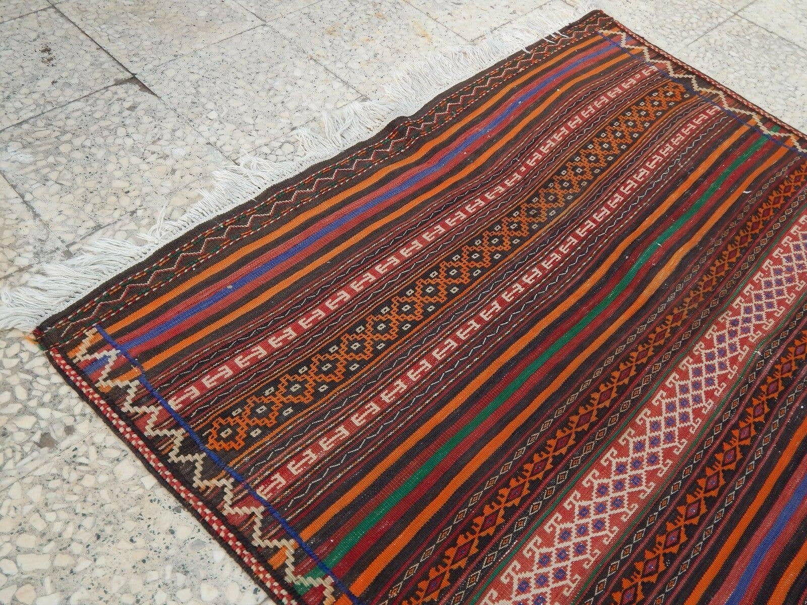 Vintage Turkish Kilim Rug 4'3'' x 9'8''