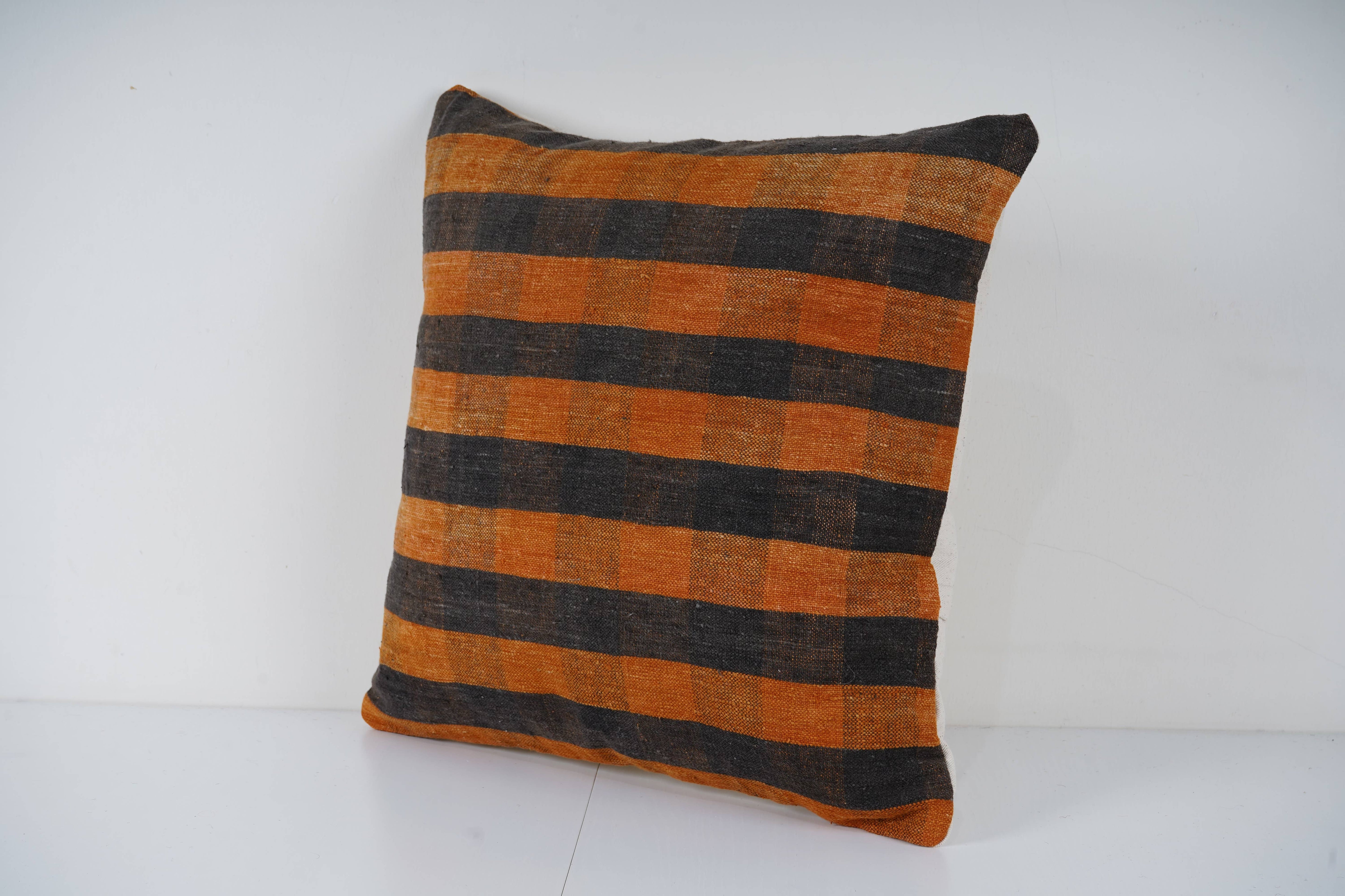 Kilim Pillow Cover | 20'' x 20''