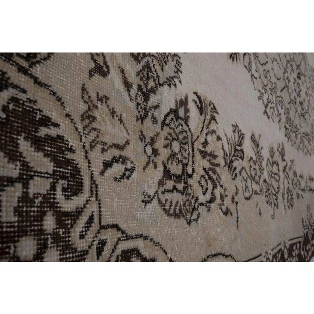 Vintage Turkish Rug 5'5'' x 9'2''