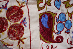 Horse Suzani Wall Hanging & Bedspread | 3'3'' x 6'