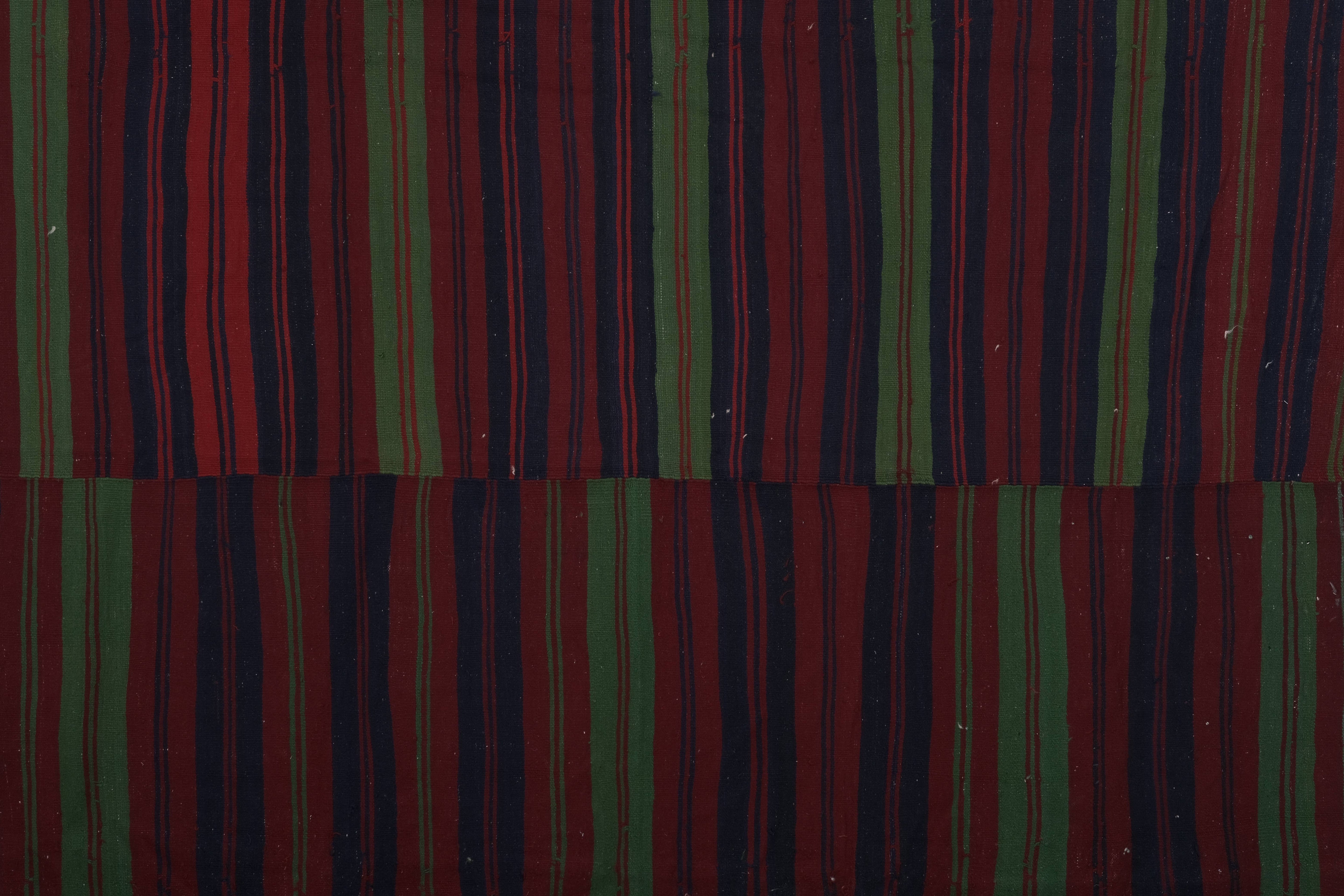 Vintage Turkish Kilim Rug 10'6'' x 10'6''
