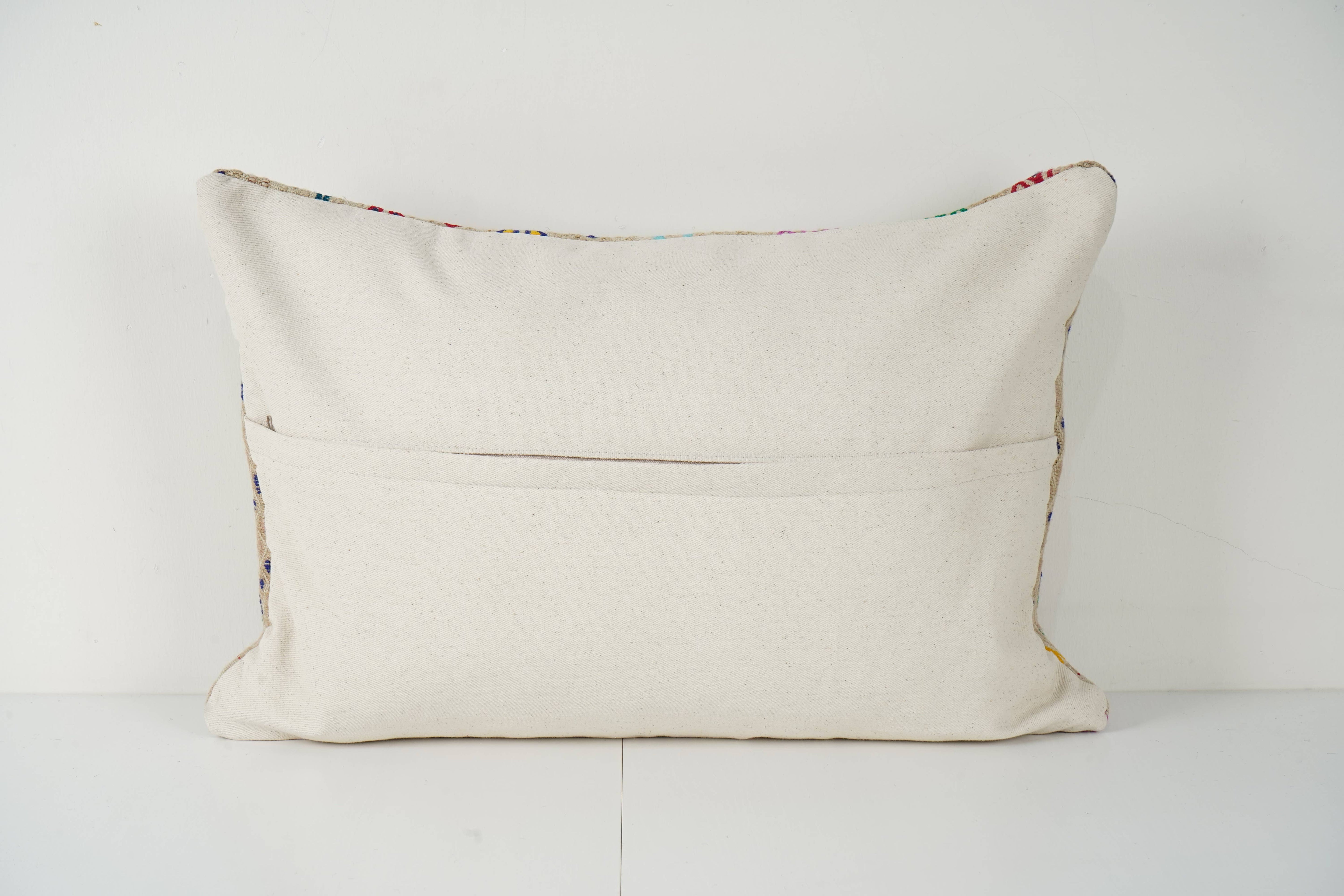 Kilim Pillow Cover | 16'' x 24''