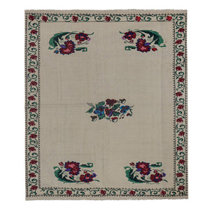 Vintage Turkish Kilim Rug 5'5'' x 6'5''
