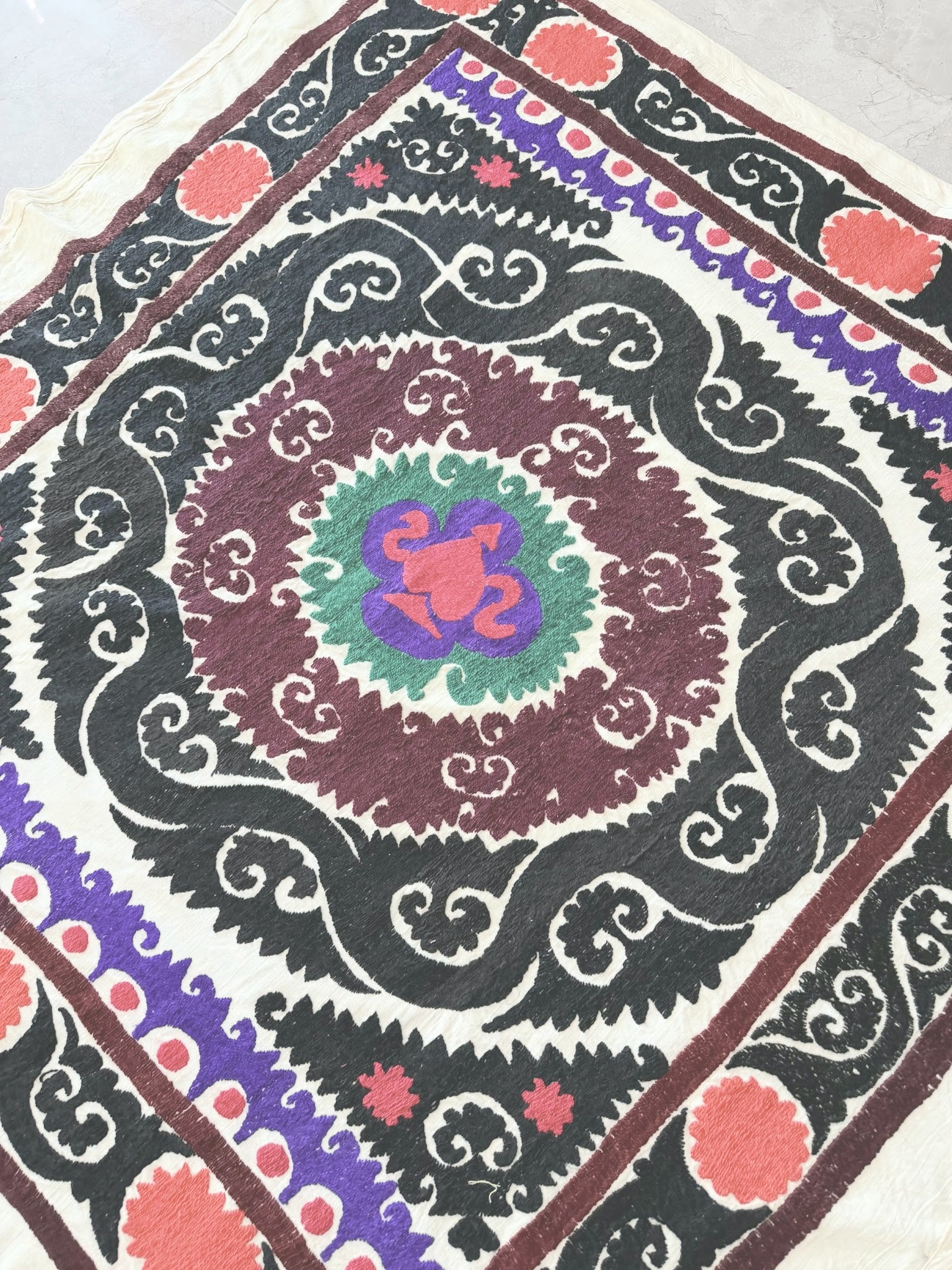 Hand-Embroidered Suzani Wall Hanging & Tablecloth 3'9'' x 4'1''