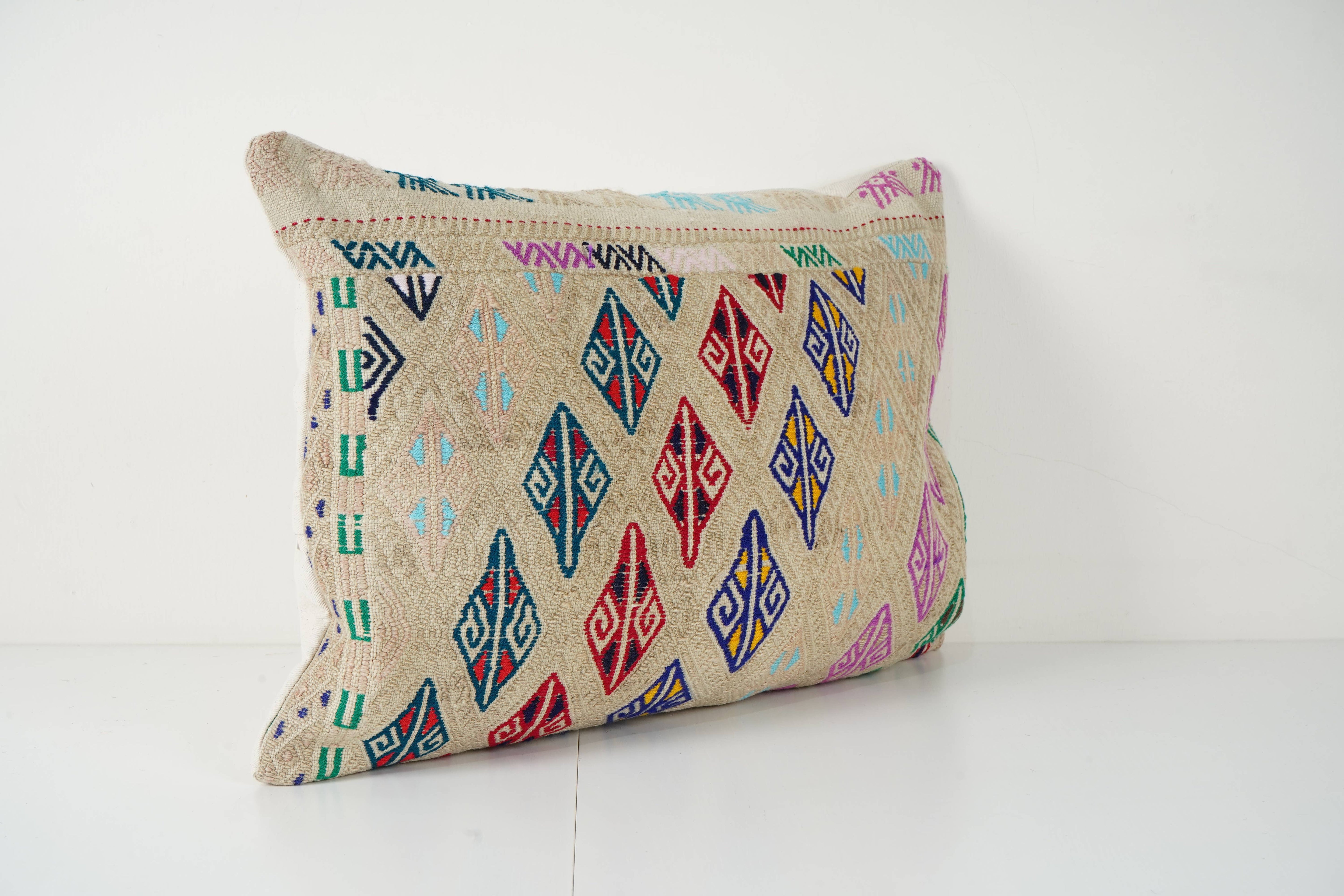 Kilim Pillow Cover | 16'' x 24''
