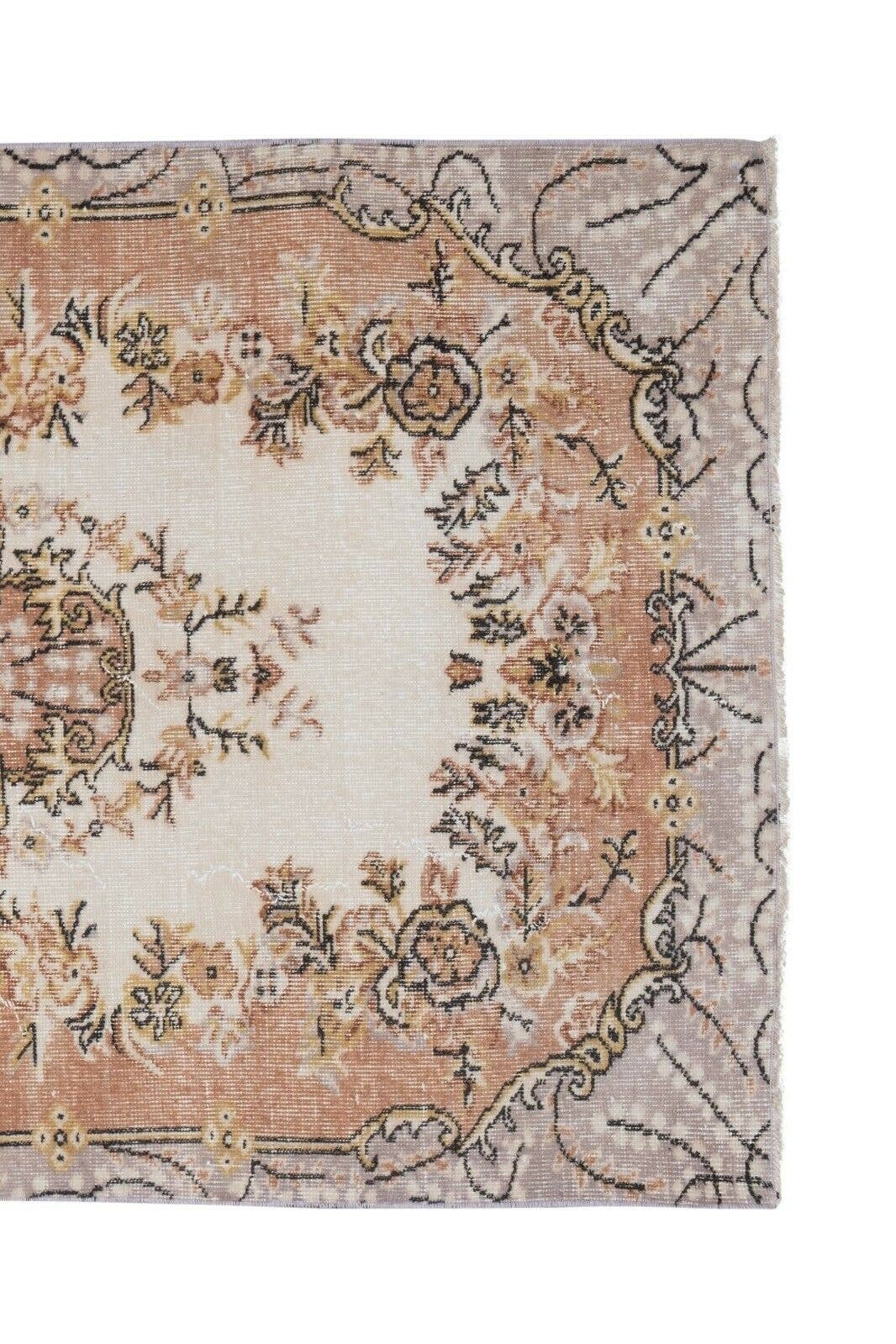 Vintage Turkish Rug 3'9'' x 6'9''