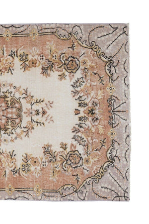 Vintage Turkish Rug 3'9'' x 6'9''