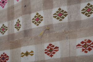 Vintage Kilim Rug 6' x 8'2''