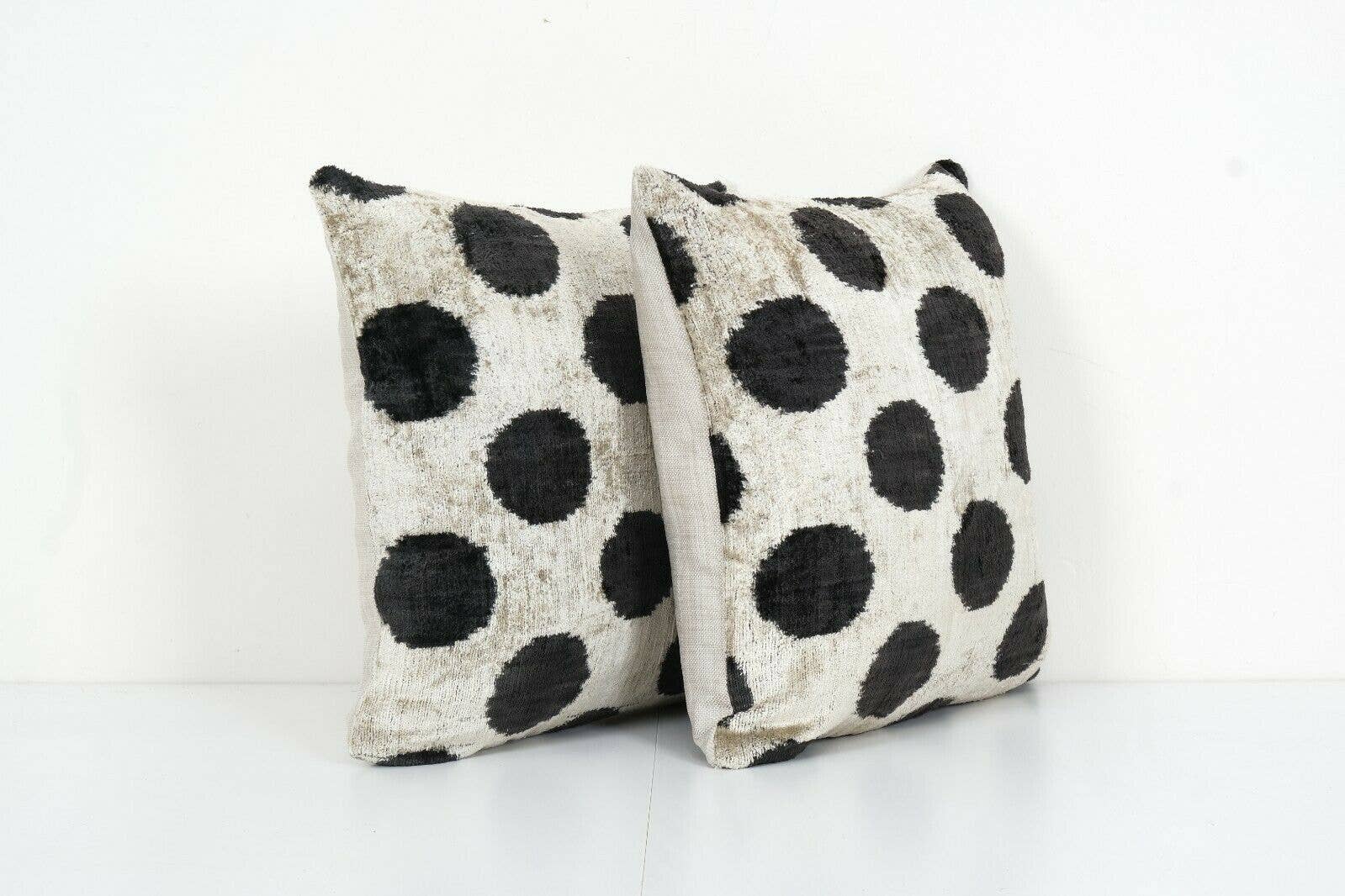 Silk Ikat Velvet Pillow Cover Set of 2 | 16'' x 16''