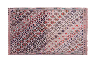 Vintage Turkish Kilim Rug 5'10'' x 9'7''