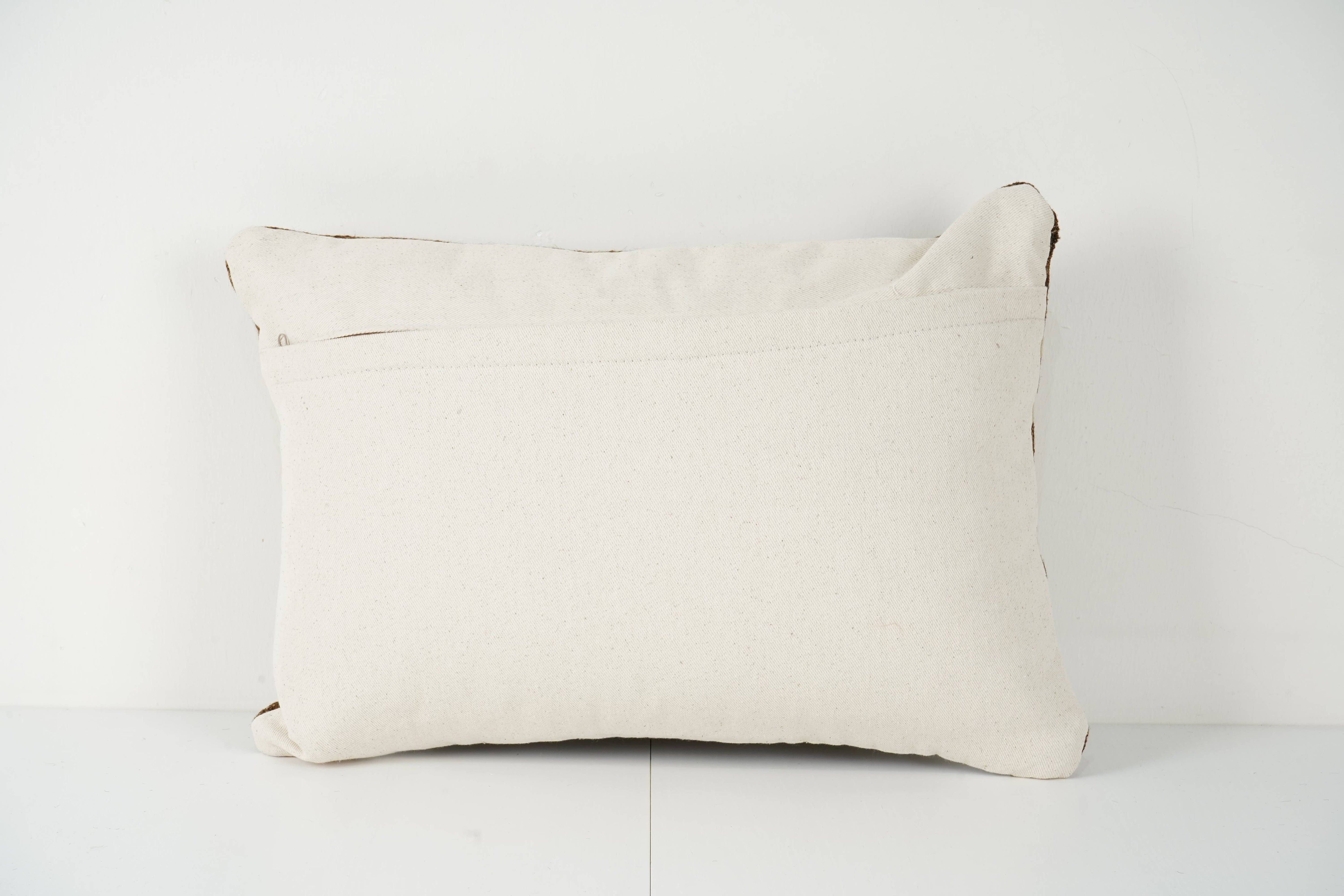 Kilim Pillow Cover | 14'' x 20''