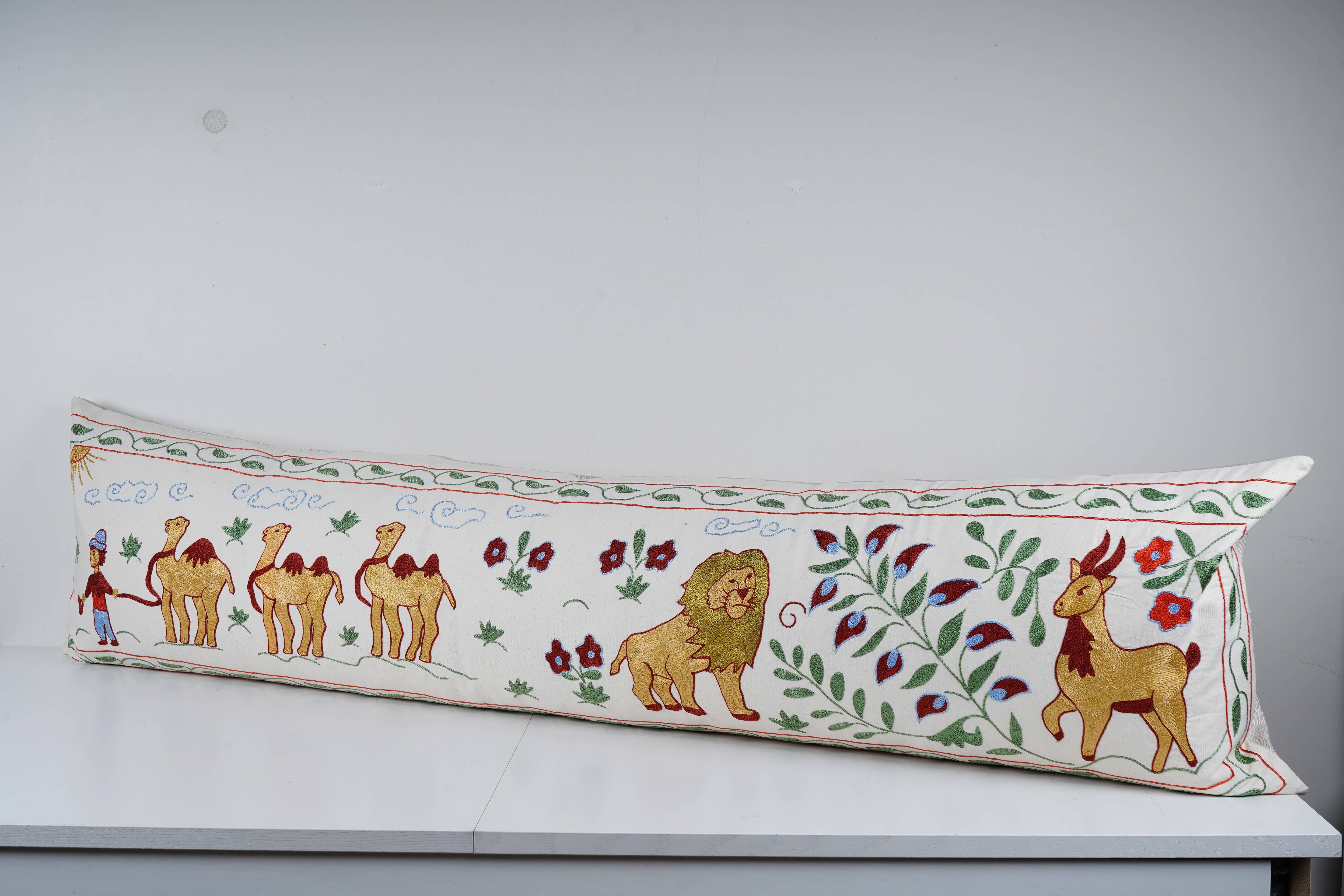 Suzani Bedding Pillow Cover | 1'6'' x 5'11''