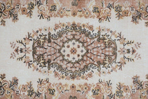 Vintage Turkish Rug 3'9'' x 6'9''