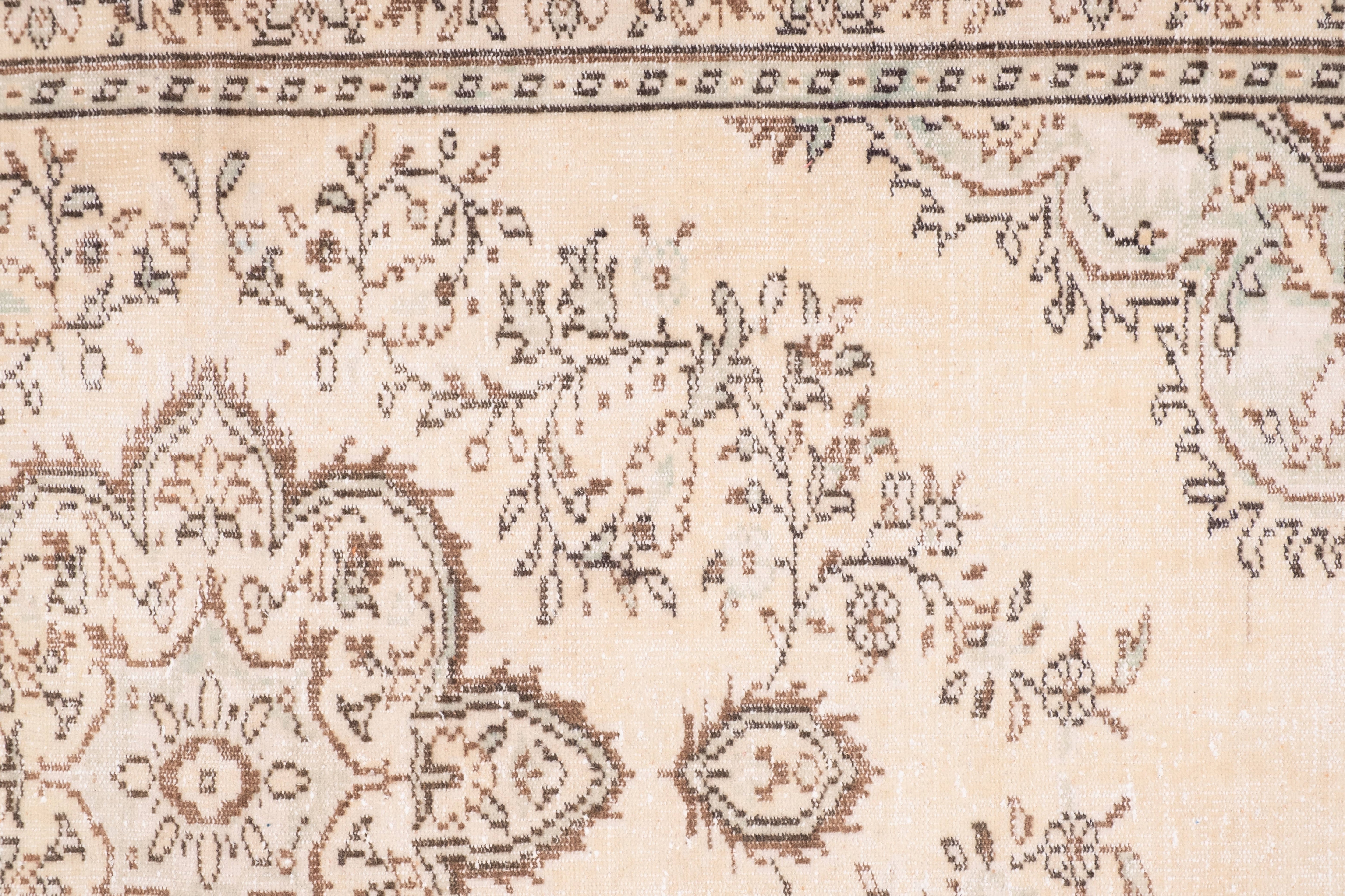 Vintage Turkish Kars Oushak Rug 6' x 9'8''