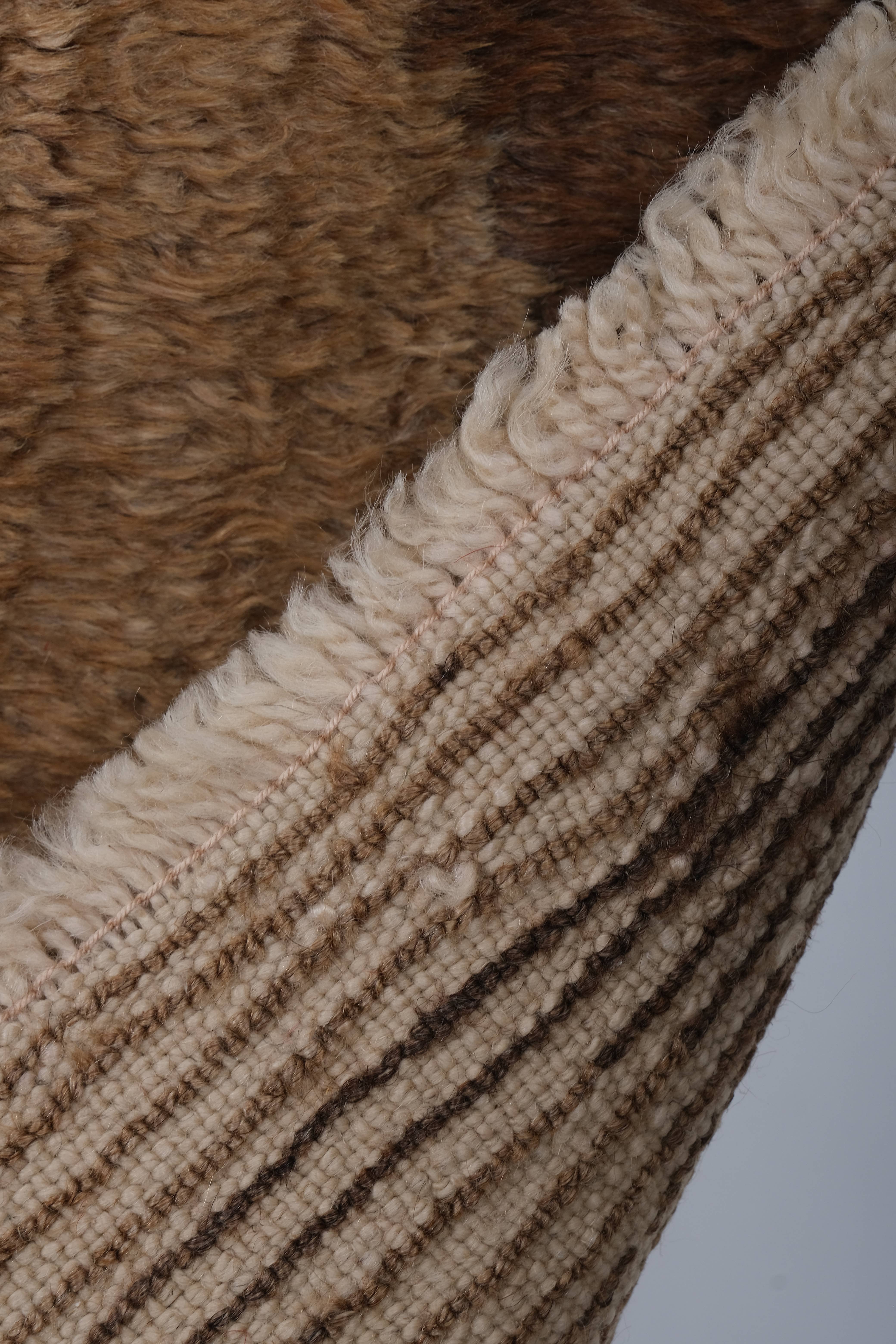 Vintage Checkered Turkish Shaggy Tulu Rug 28'' x 54''