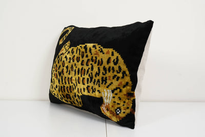 Tiger Silk Ikat Velvet Pillow Cover | 16'' x 24''