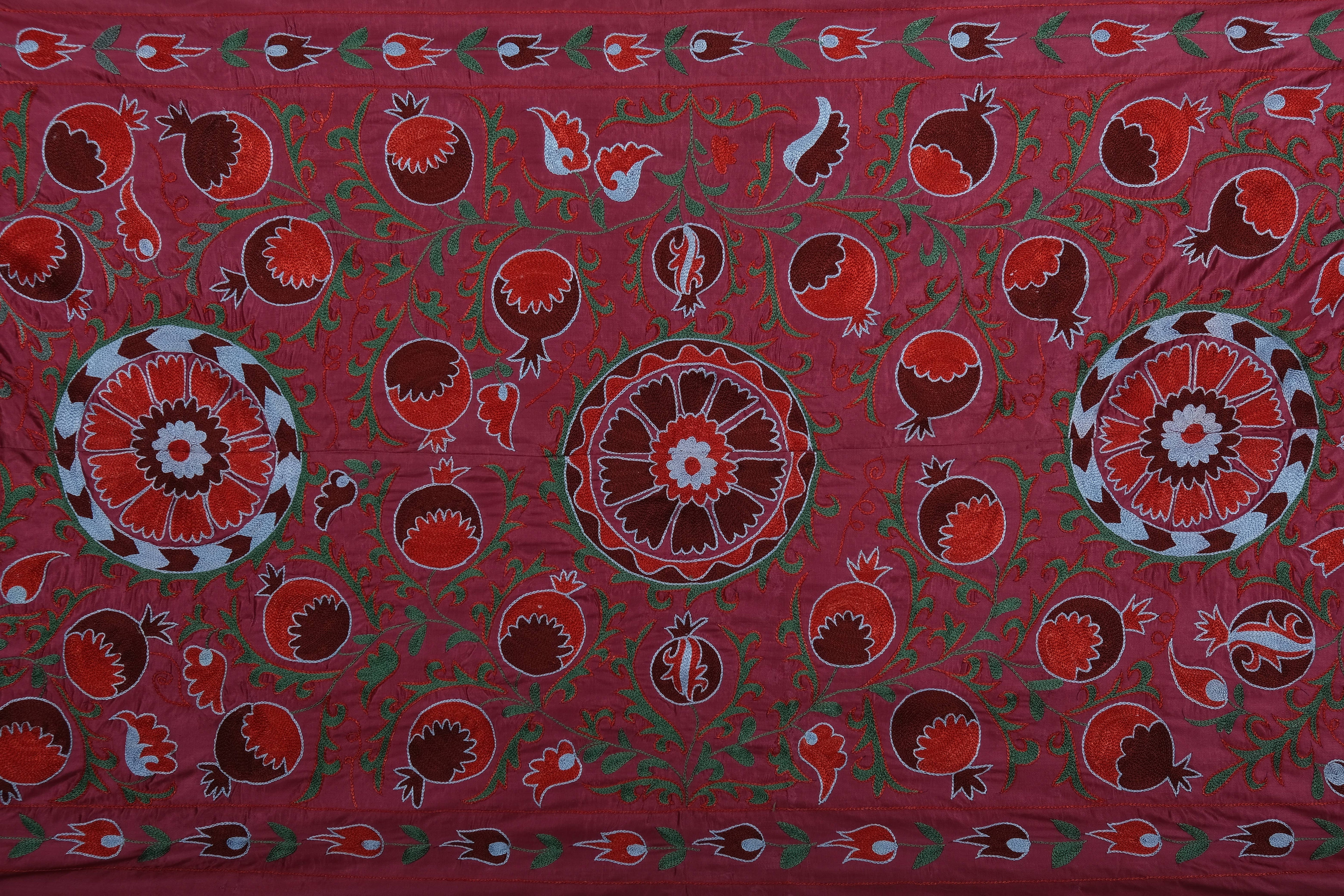 Silk Suzani Table Runner | 3'1'' x 6'5''