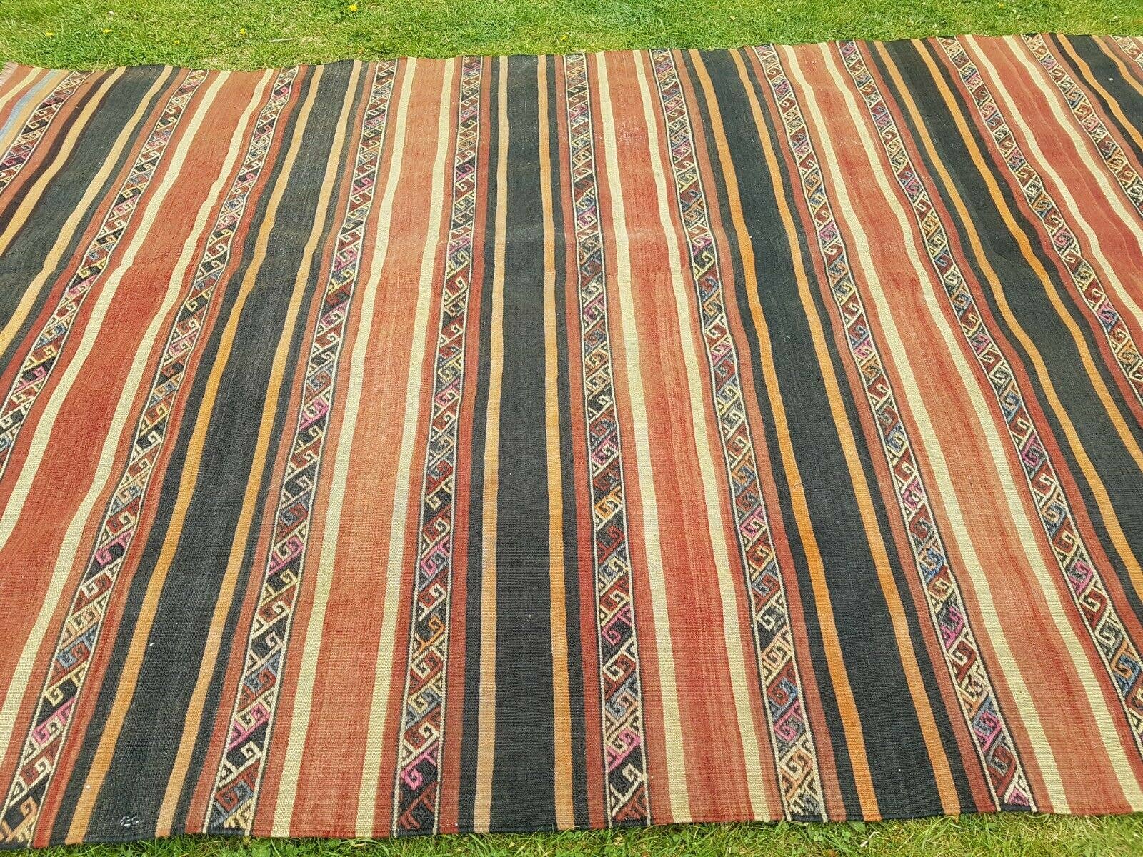 Vintage Turkish Kilim Rug 5'8'' x 10'11''
