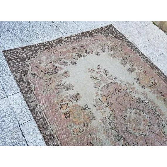 Vintage Oushak Rug 5'5'' x 8'10''