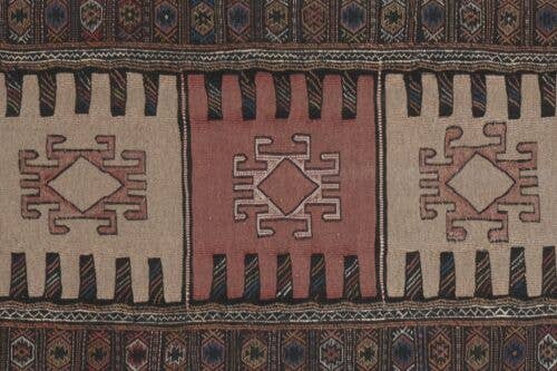 Vintage Turkish Karapinar Rug 3'2'' x 5'6''