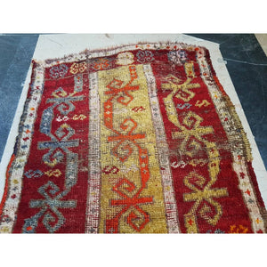 Vintage Oushak Yastik Rug 22'' x 39''