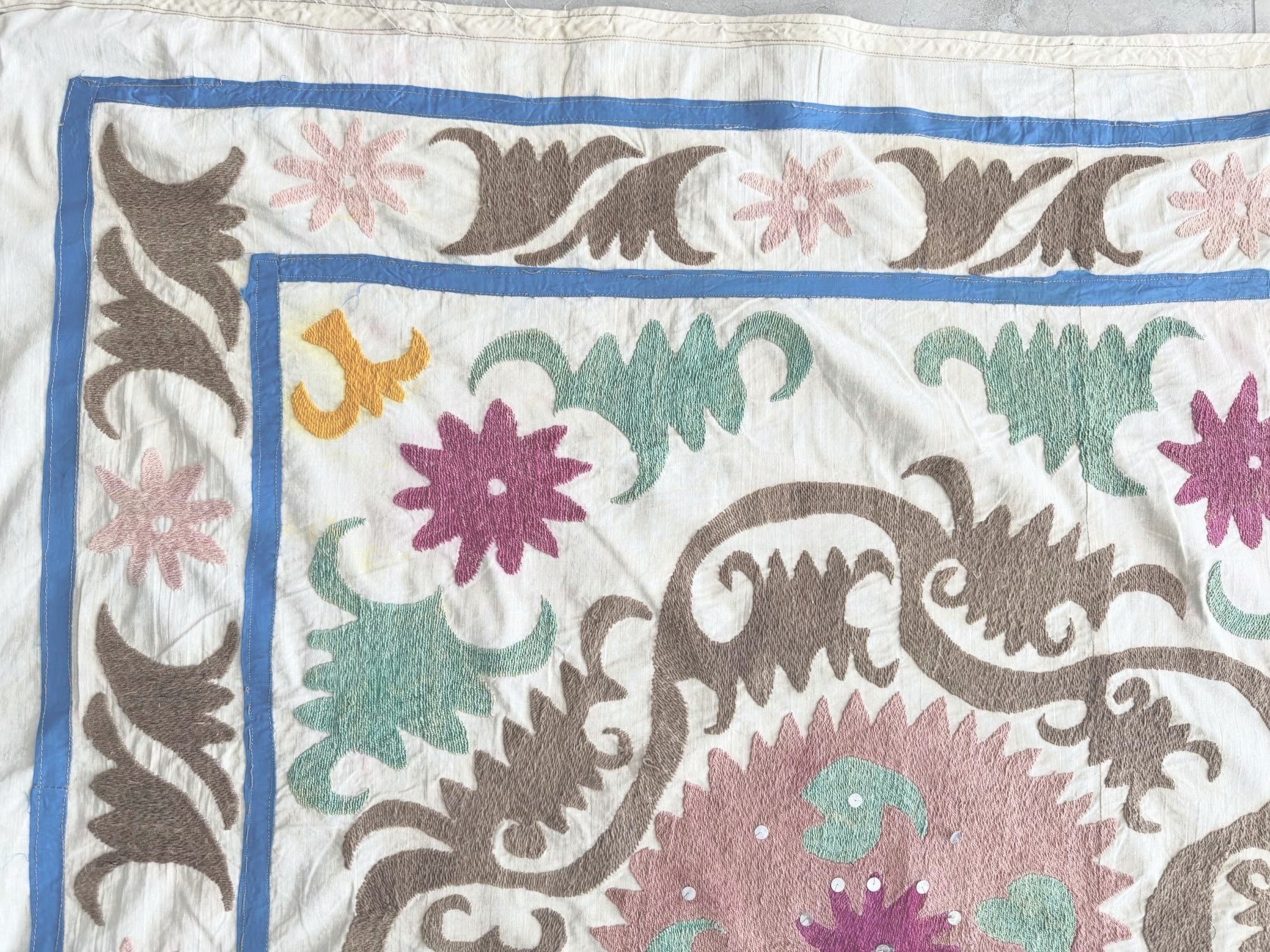 Hand-Embroidered Suzani Wall Hanging & Tablecloth 3'10'' x 4'2''