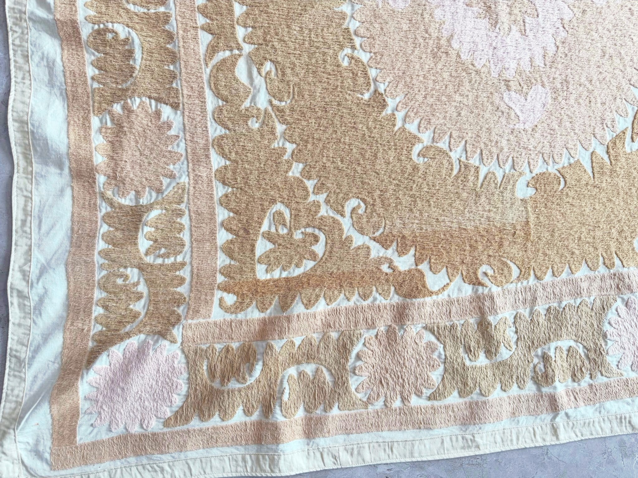 Hand-Embroidered Suzani Wall Hanging & Tablecloth 3'9'' x 3'11''