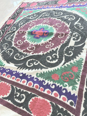 Hand-Embroidered Suzani Wall Hanging & Tablecloth 3'10'' x 4'2''
