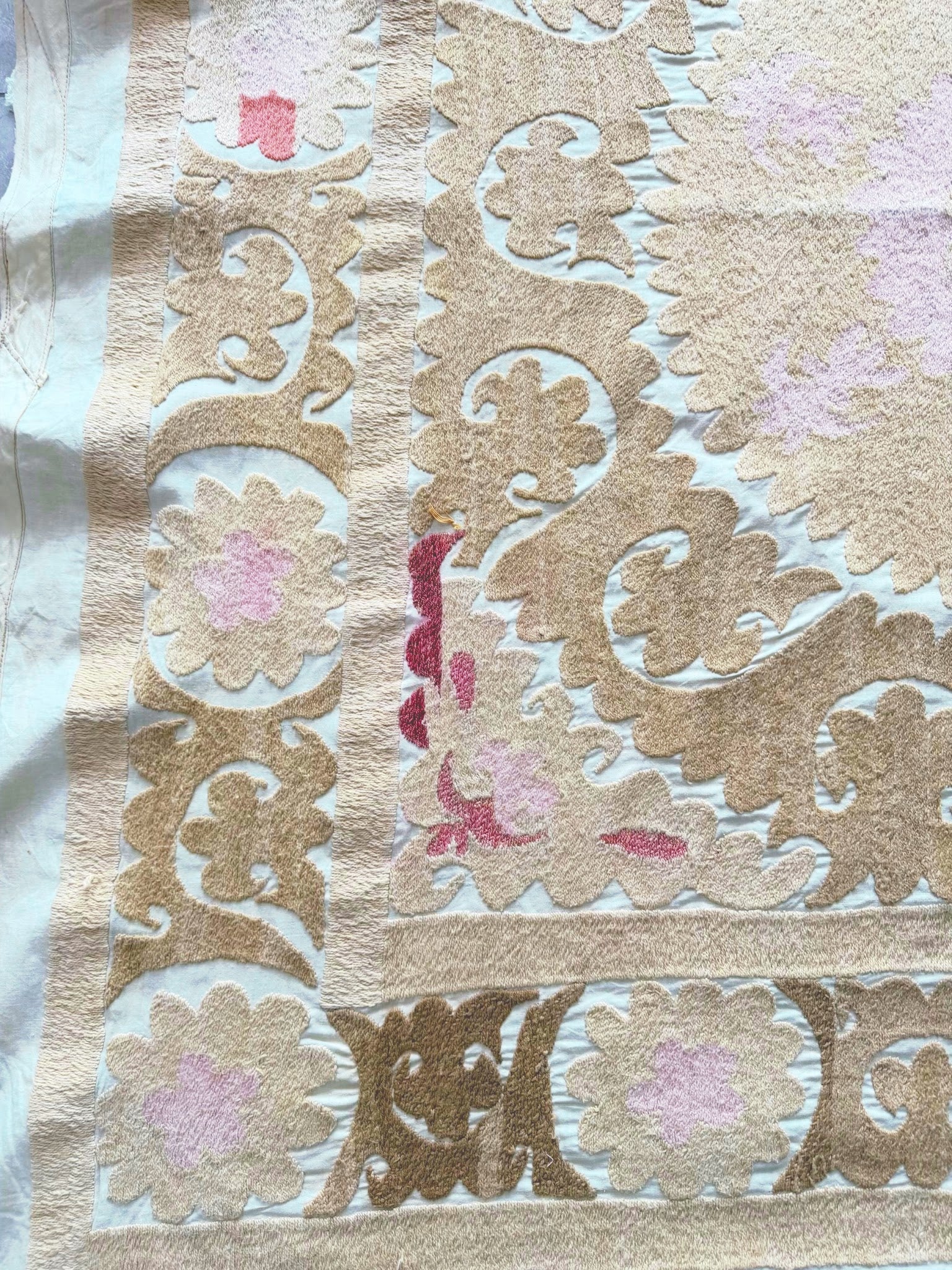 Hand-Embroidered Suzani Wall Hanging & Tablecloth 3'9'' x 3'11''