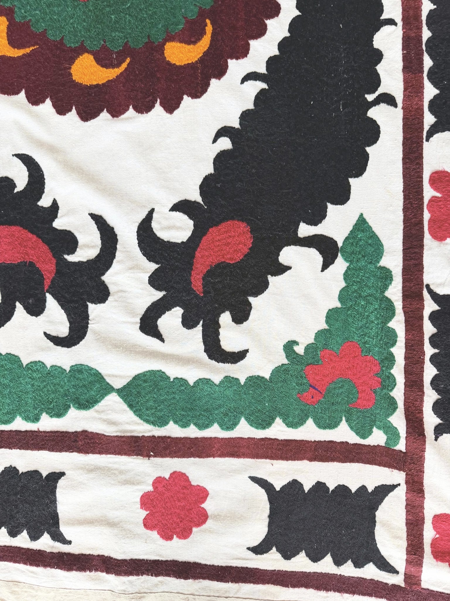 Hand-Embroidered Suzani Wall Hanging & Bedspread 3'11'' x 5'11''