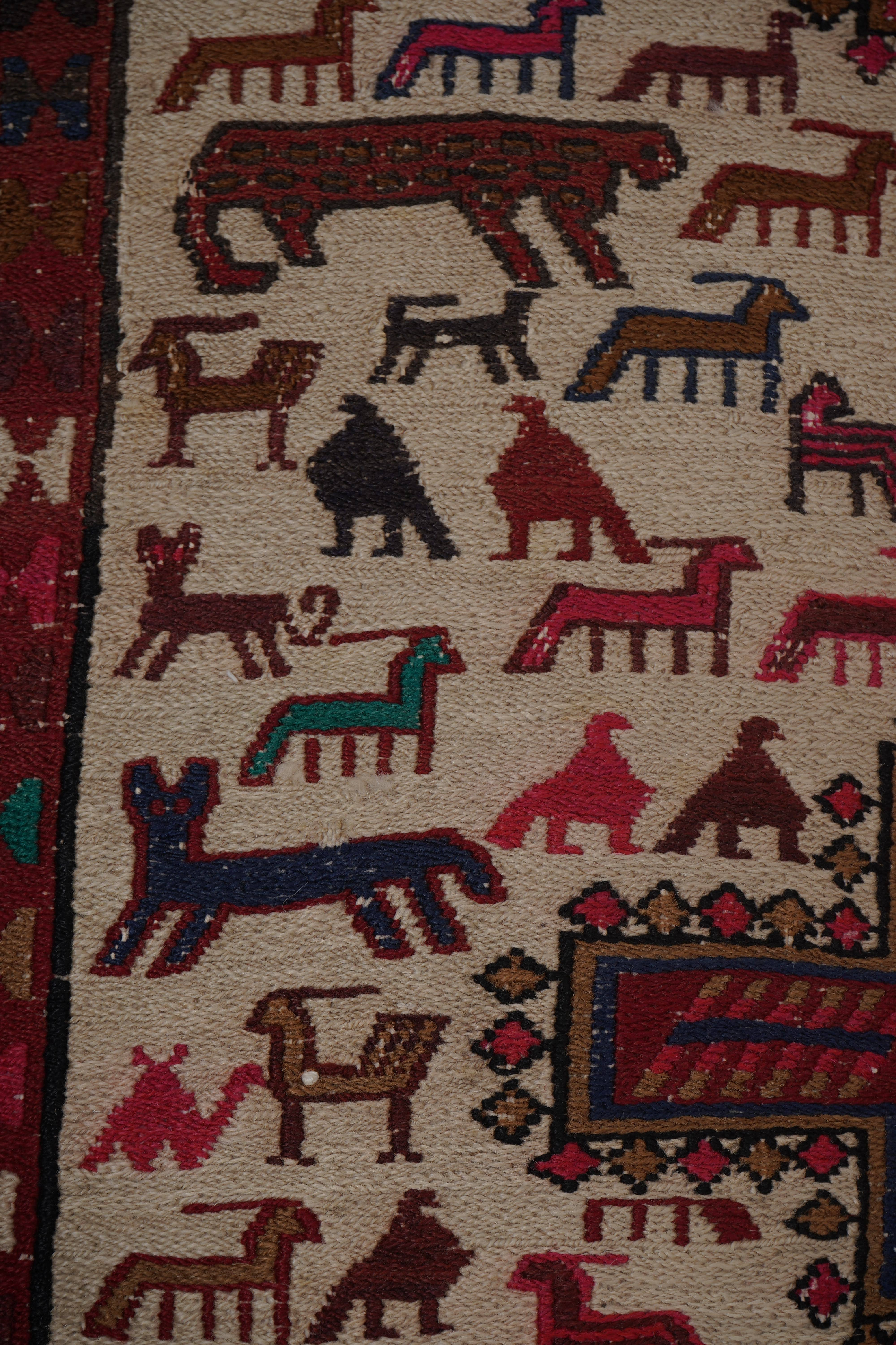 Vintage Soumac Kilim Rug 3'5'' x 4'7''