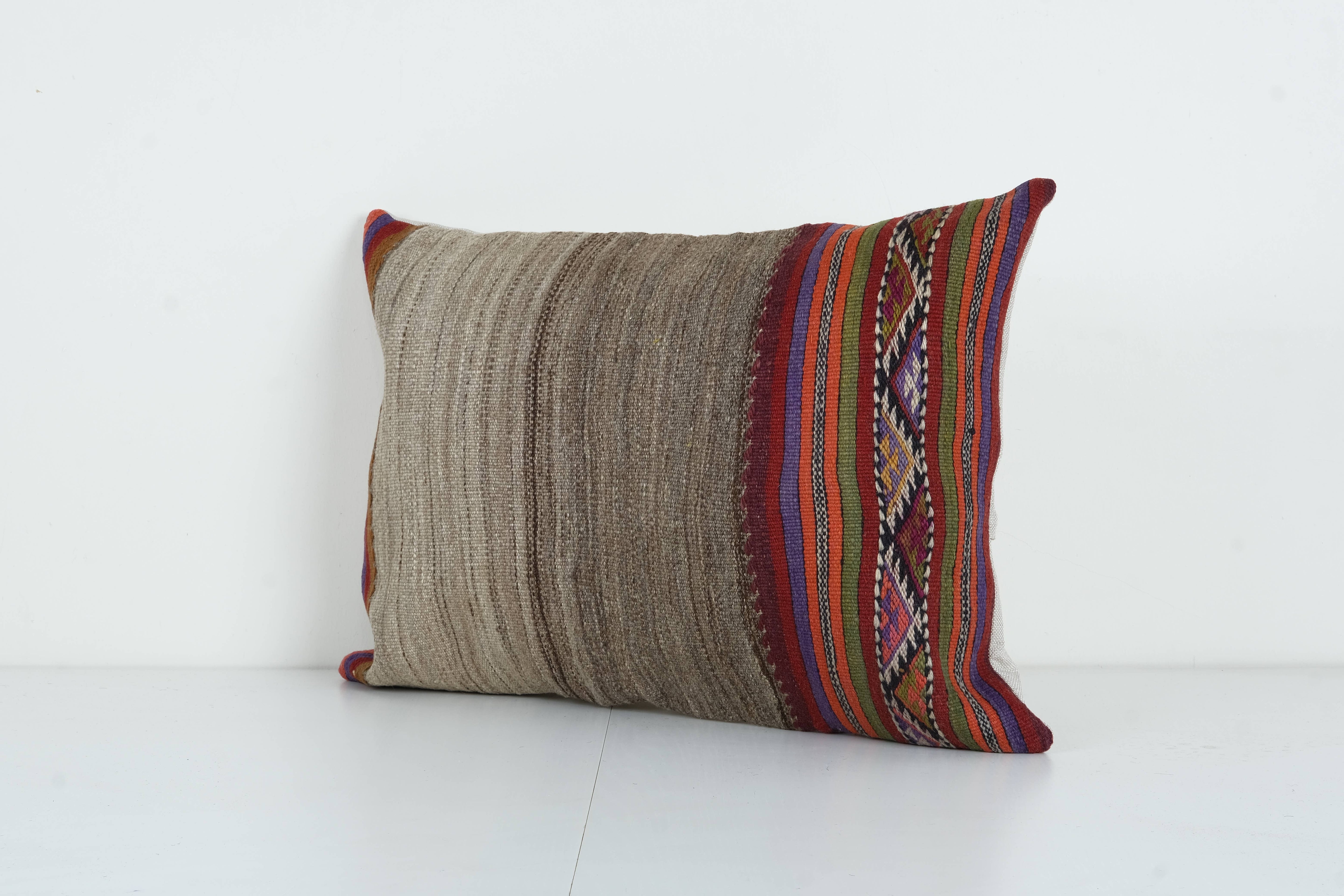 Kilim Pillow Cover | 16'' x 24''