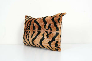 Tiger Silk Ikat Velvet Pillow Cover | 16'' x 22''